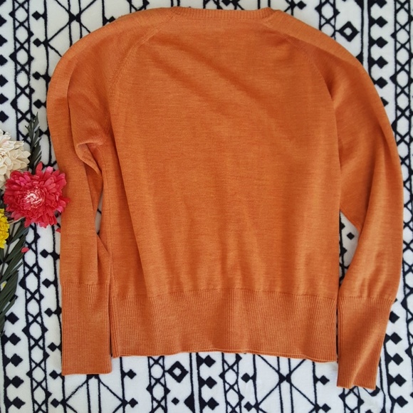 🍀SALE🍀Burberry Orange Sweater - Picture 6 of 8